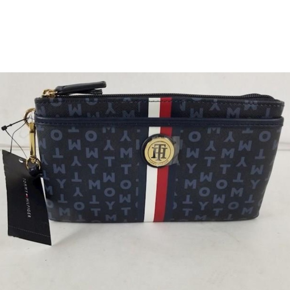 NWT Tommy Hilfiger wrist wallet/clutch